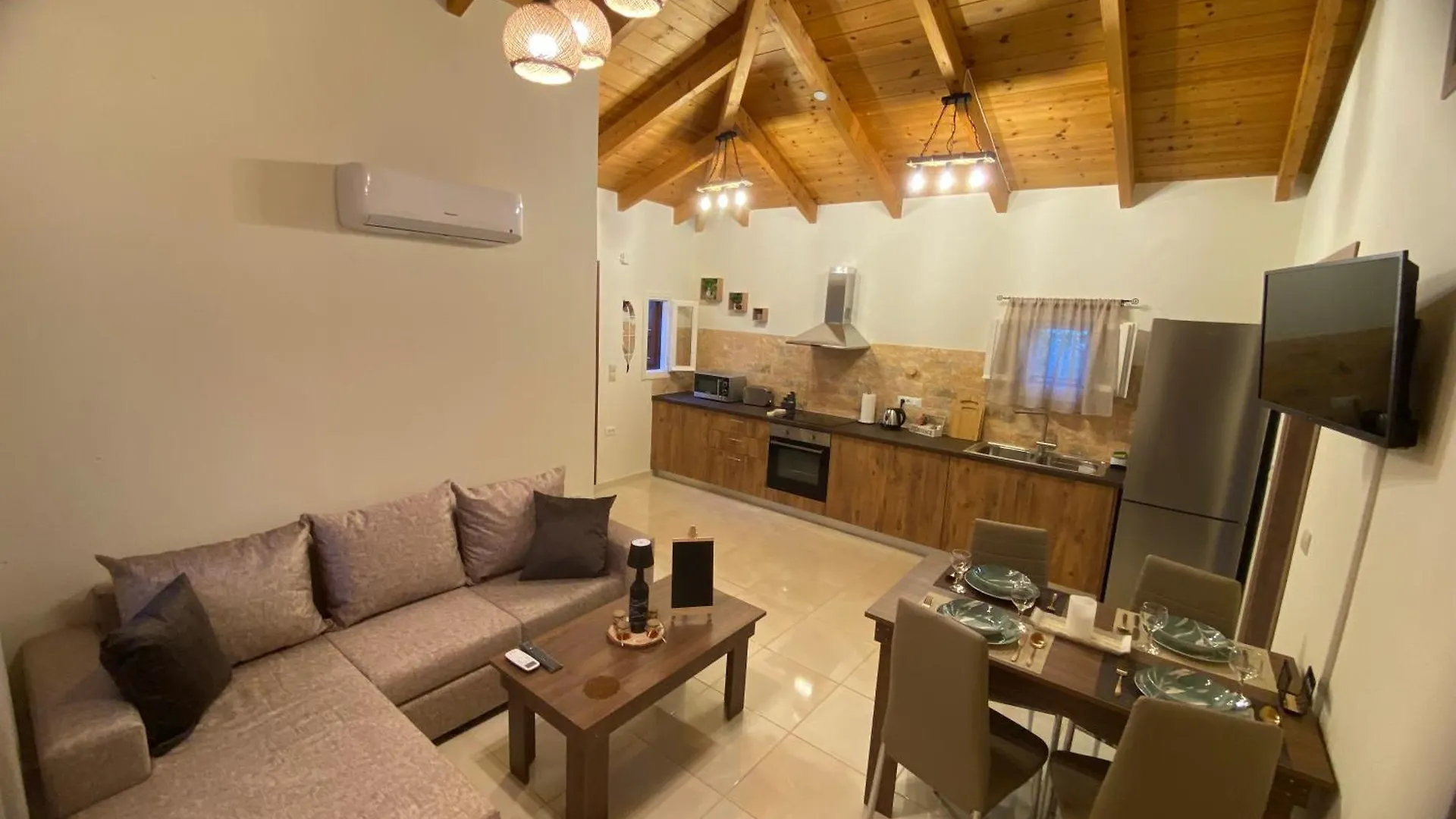 Jerrys House Villa Asos